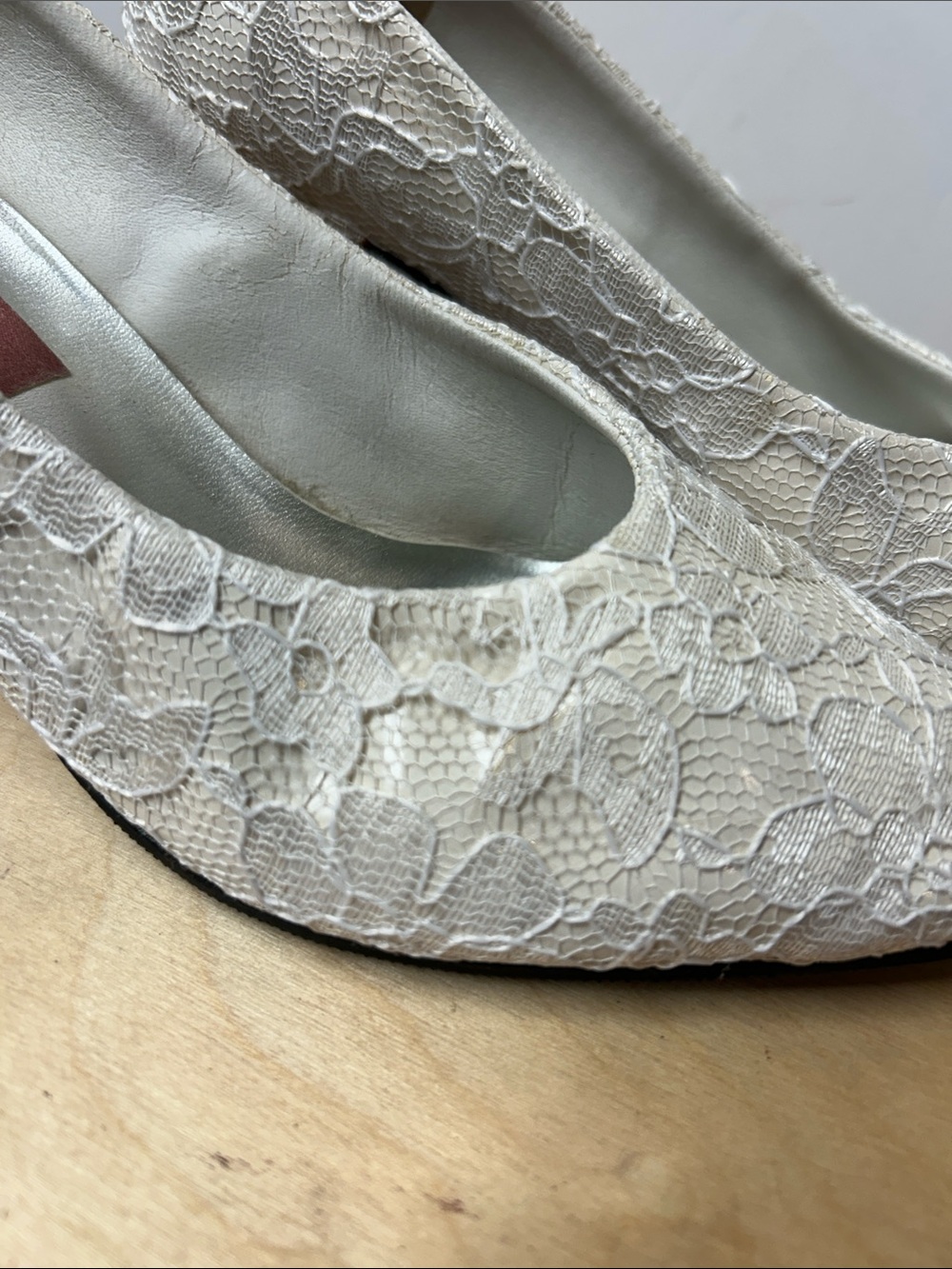 ZHEDAMEI White Floral Lace Pointed Toe Pumps Wedding Bridal Heels size 6